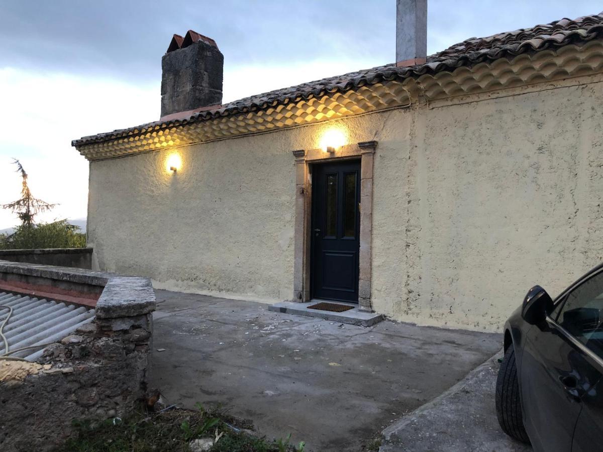 Maison De Charme Dans Un Hameau Provencal Les Mées Exteriör bild